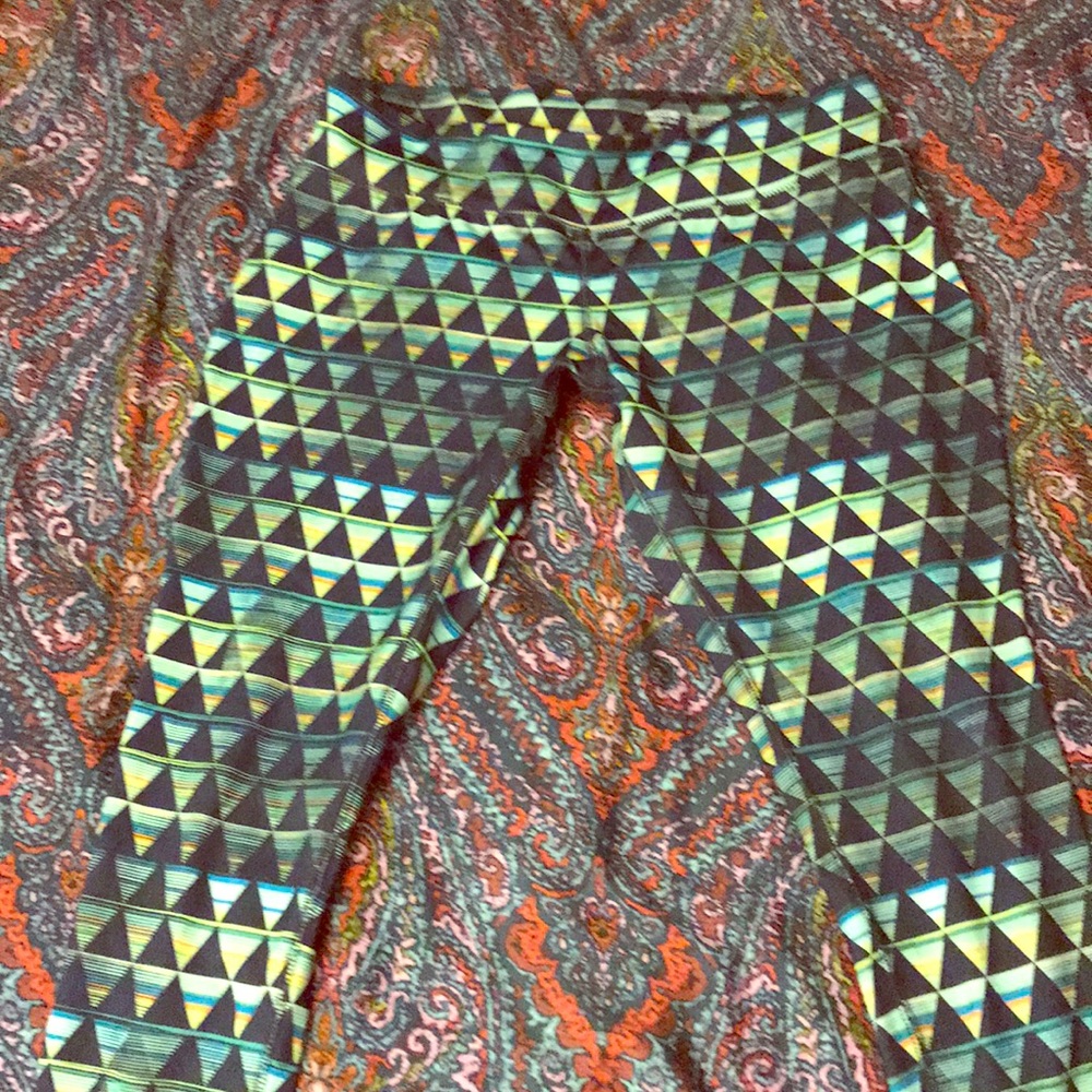 Mossimo Triangle Print Large Leggings